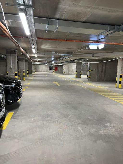 Brand New Modern Apartment-2 Rooms-Balcony-Garage Budapeszt Zewnętrze zdjęcie