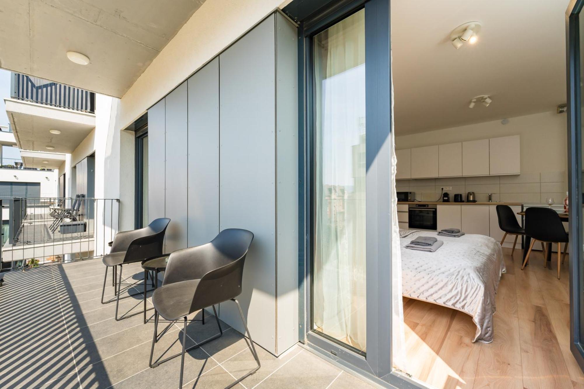 Brand New Modern Apartment-2 Rooms-Balcony-Garage Budapeszt Zewnętrze zdjęcie