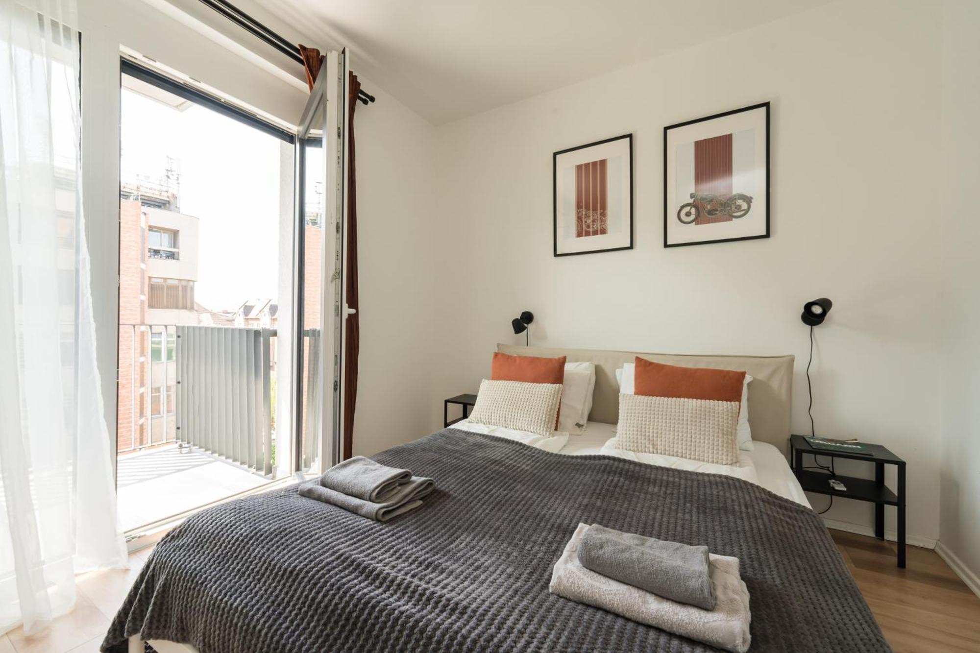 Brand New Modern Apartment-2 Rooms-Balcony-Garage Budapeszt Zewnętrze zdjęcie