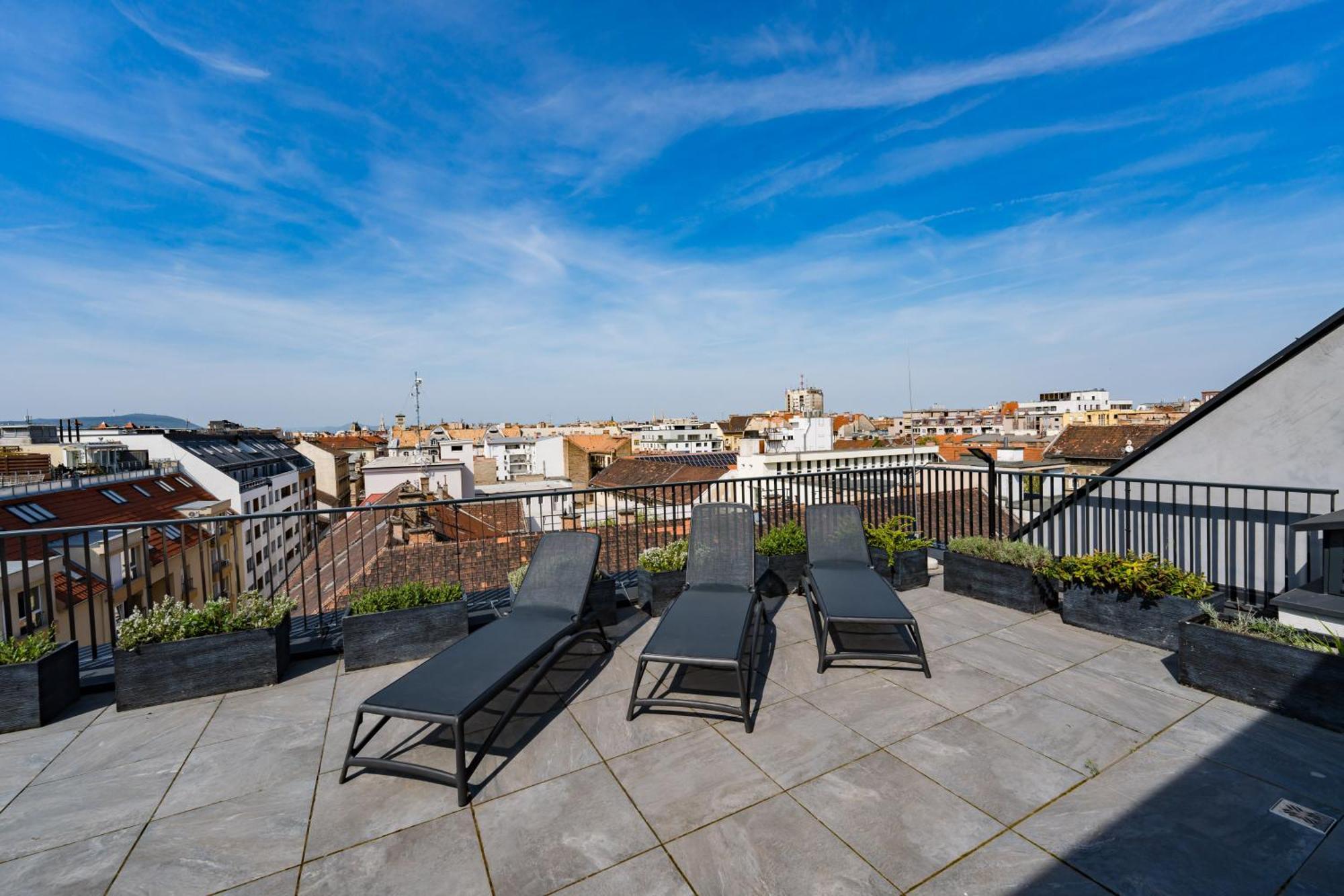 Brand New Modern Apartment-2 Rooms-Balcony-Garage Budapeszt Zewnętrze zdjęcie