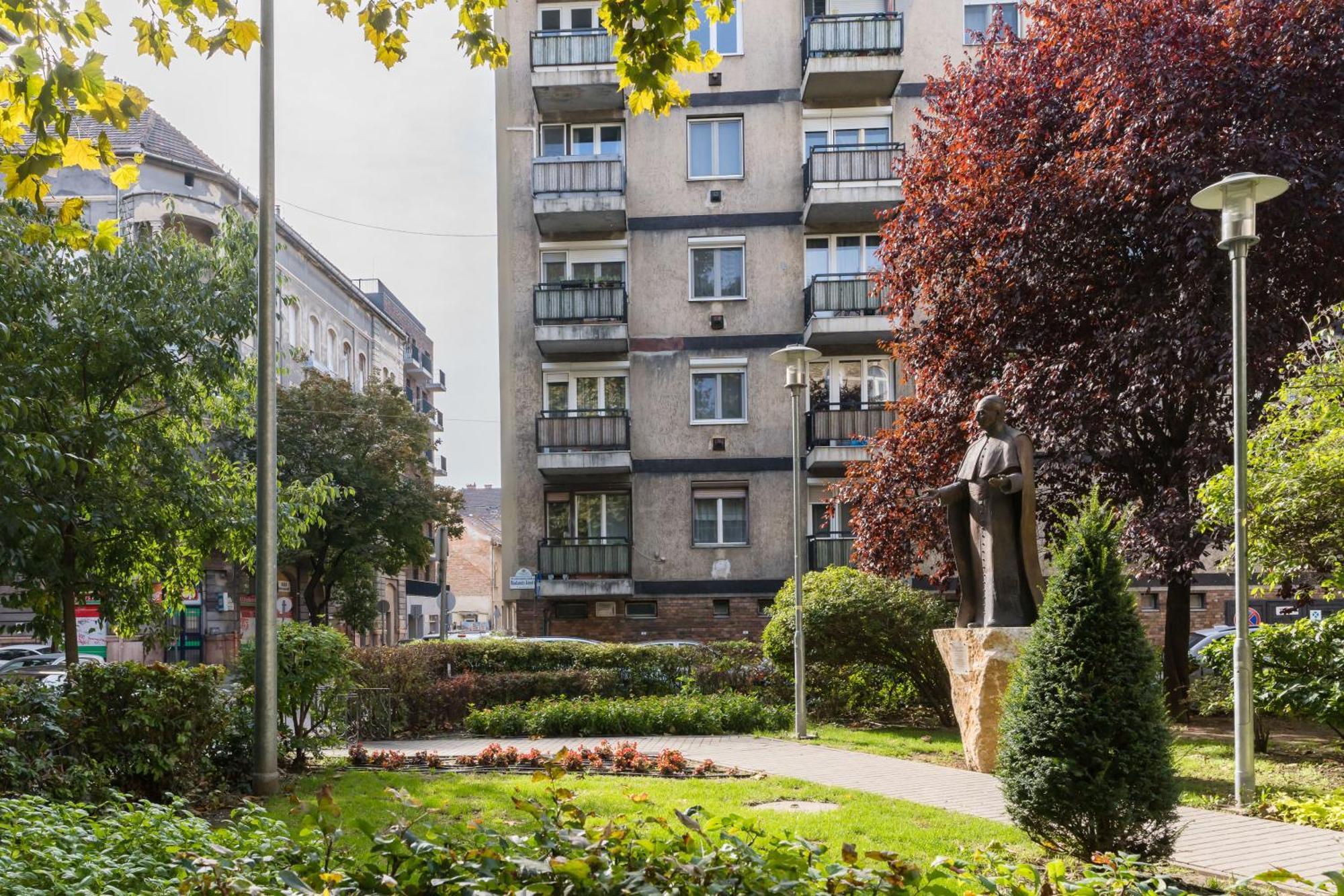 Brand New Modern Apartment-2 Rooms-Balcony-Garage Budapeszt Zewnętrze zdjęcie